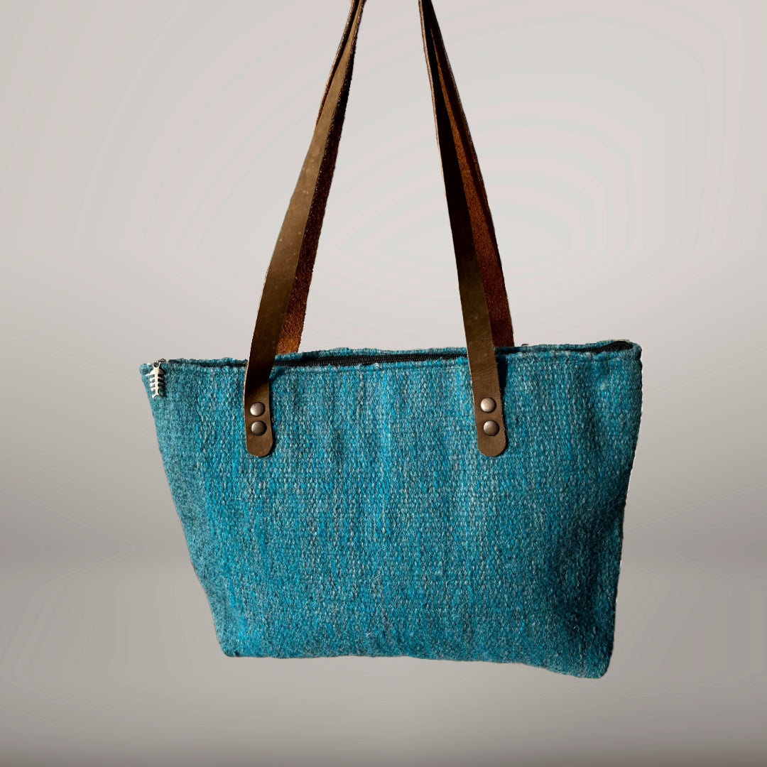 Wool shoulder bags offers